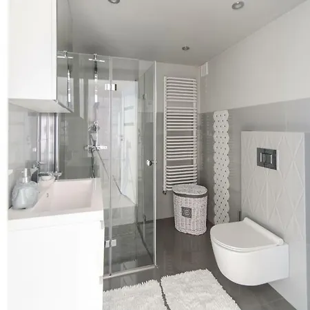 شقة Apartament Przy Lesie دوشنيكي زدروي