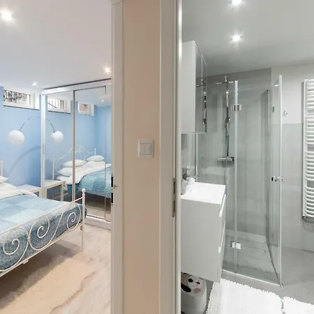 Apartament Przy Lesie شقة دوشنيكي زدروي